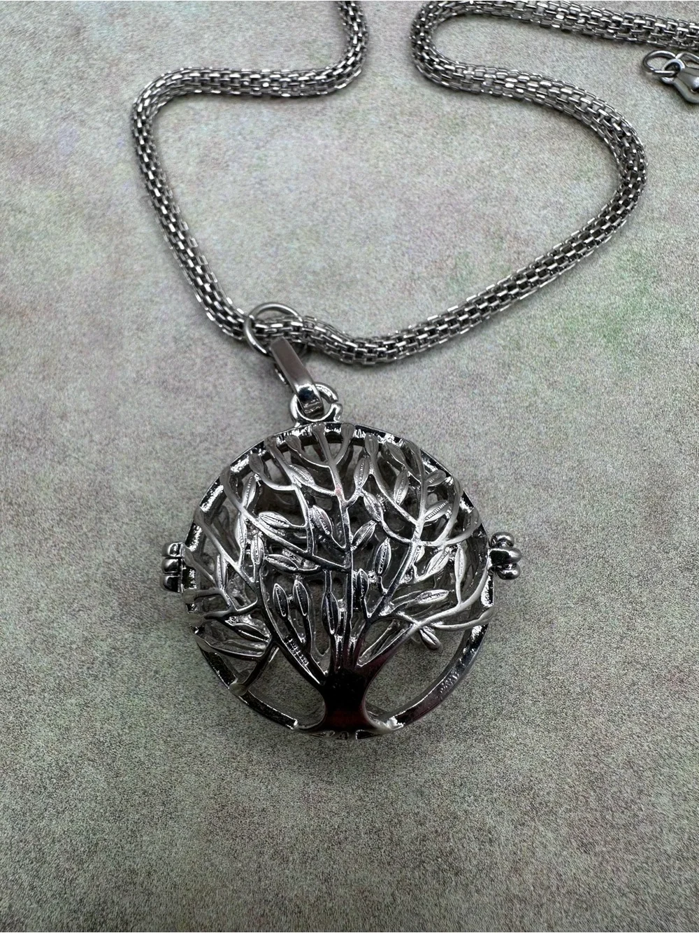 Silver Tree of Life Locket Necklace - Women Jewelry - Picture 4 of 13